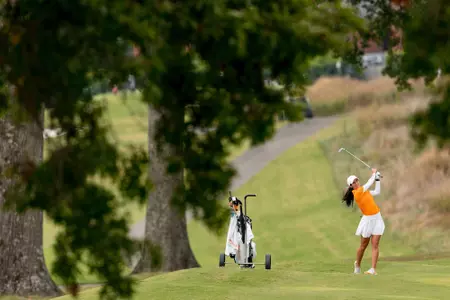 KNOXVILLE, TN - September 19, 2022 - Vanessa Gilly of the Tennessee Lady Volunteers during the Mercedes-Benz Collegiate Championship at Cherokee Country Club in Knoxville, TN. Photo By Andrew Ferguson/Tennessee Athletics