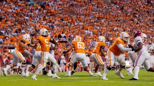 KNOXVILLE, TN - October 15, 2022 - Quarterback Hendon Hooker #5 of the Tennessee Volunteers during the game between the Alabama Crimson Tide and the Tennessee Volunteers at Neyland Stadium in Knoxville, TN. Photo By Andrew Ferguson/Tennessee Athletics