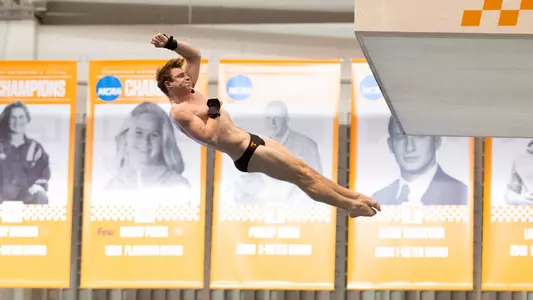 KNOXVILLE, TN - FEBRUARY 18, 2022 - Bryden Hattie of the Tennessee Volunteers during the day four finals session of the 2022 SEC Swimming and Diving Championships at Allan Jones Intercollegiate Aquatic Center in Knoxville, TN. Photo By Emma Corona/Tennessee Athletics