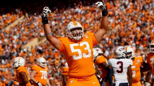 KNOXVILLE, TN - October 22, 2022 - Offensive lineman Jeremiah Crawford #53 of the Tennessee Volunteers during the game between the UT-Martin Skyhawks and the Tennessee Volunteers at Neyland Stadium in Knoxville, TN. Photo By Emma Corona/Tennessee Athletics