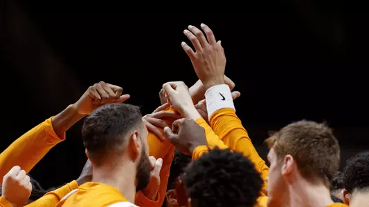 KNOXVILLE, TN - October 23, 2022 - The Tennessee Volunteers during the scrimmage between the Michigan State Spartans and the Tennessee Volunteers at Thompson?Boling Arena in Knoxville, TN. Photo By Ian Cox/Tennessee Athletics