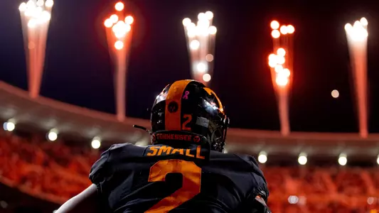 KNOXVILLE, TN - October 29, 2022 - Running back Jabari Small #2 of the Tennessee Volunteers during the game between the Kentucky Wildcats and the Tennessee Volunteers at Neyland Stadium in Knoxville, TN. Photo By Andrew Ferguson/Tennessee Athletics