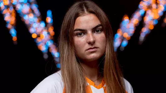 KNOXVILLE, TN - August 01, 2022 - Defender/Midfielder Lawson Renie #24 of the Tennessee Lady Volunteers portrait taken during 2022 Soccer Photo Day in Knoxville, TN. Photo By Andrew Ferguson/Tennessee Athletics