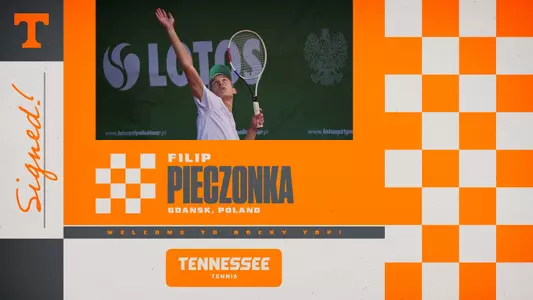 Pieczonka Signs with Tennessee