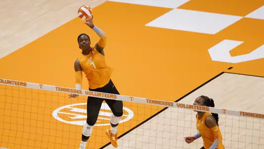 KNOXVILLE, TN - August 26, 2022 - Middle blocker Morgahn Fingall #7 of the Tennessee Lady Volunteers during the game between the Loyola University-Chicago Ramblers and the Tennessee Lady Volunteers at Thompson?Boling Arena in Knoxville, TN. Photo By Emma Corona/Tennessee Athletics