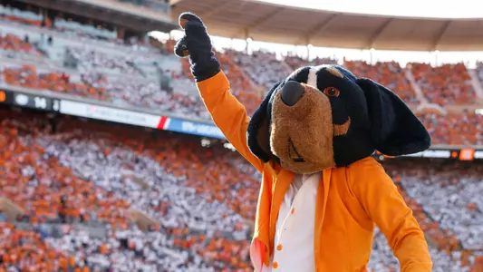 KNOXVILLE, TN - September 24, 2022 - Smokey Mascot during the game between the Florida Gators and the Tennessee Volunteers at Neyland Stadium in Knoxville, TN. Photo By Ian Cox