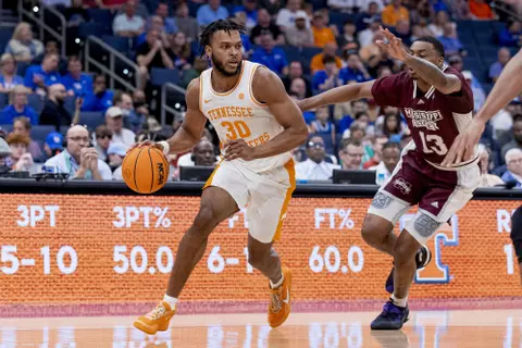 TAMPA, FL - March 11, 2022 - Guard Josiah-Jordan James #30 of the Tennessee Volunteers during the 2022 SEC Men?s Basketball Tournament quarterfinal game between the Mississippi State Bulldogs and the Tennessee Volunteers at Amalie Arena in Tampa, Fl. Photo By Andrew Ferguson/Tennessee Athletics