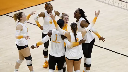 KNOXVILLE, TN - November 06, 2022 - The Tennessee Lady Volunteers during the game between the LSU Tigers and the Tennessee Lady Volunteers at Thompson?Boling Arena in Knoxville, TN. Photo By Emma Corona/Tennessee Athletics
