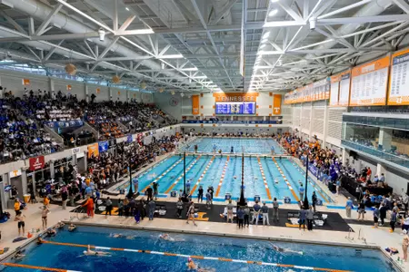 KNOXVILLE, TN - February 18, 2022 - Wide angle during the day four finals session of the 2022 SEC Swimming and Diving Championships at Allan Jones Intercollegiate Aquatic Center in Knoxville, TN. Photo By Andrew Ferguson/Tennessee Athletics