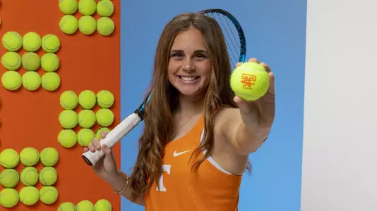 KNOXVILLE, TN - 2022.01.04 - Photo Day