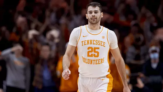 KNOXVILLE, TN - 2022.02.15 - Tennessee vs. Kentucky