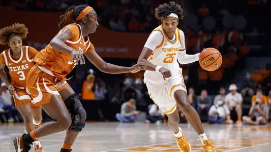 Jordan Horston driving vs. Texas