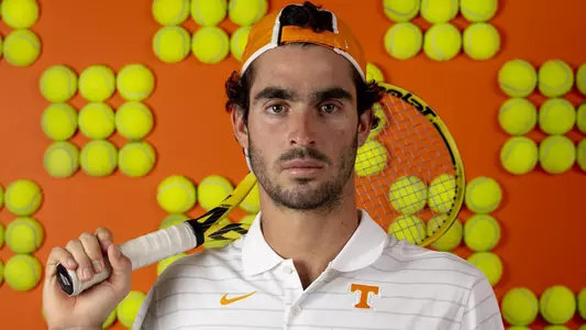 KNOXVILLE, TN - 2022.01.04 - Photo Day