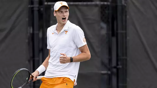 ORLANDO, FL - 2021.05.21 - Tennessee vs. Baylor