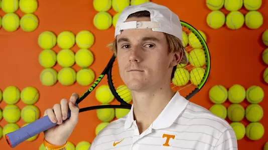 KNOXVILLE, TN - 2022.01.04 - Photo Day