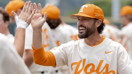 KNOXVILLE, TN - 2022.06.12 - Tennessee vs. Notre Dame