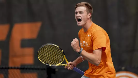 KNOXVILLE, TN - 2022.04.15 - Tennessee vs. Alabama