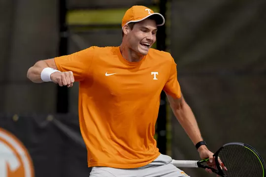 KNOXVILLE, TN - 2022.04.15 - Tennessee vs. Alabama