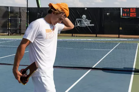 ORLANDO, FL - May 28, 2021 - Adam Walton of the Tennessee Volunteers after winning the 2021 NCAA Men?s tennis doubles national championship match between the Auburn Tigers and the Tennessee Volunteers at USTA National Campus in Orlando, FL. Photo By Andrew Ferguson/Tennessee Athletics