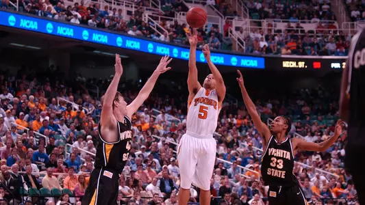 Chris Lofton