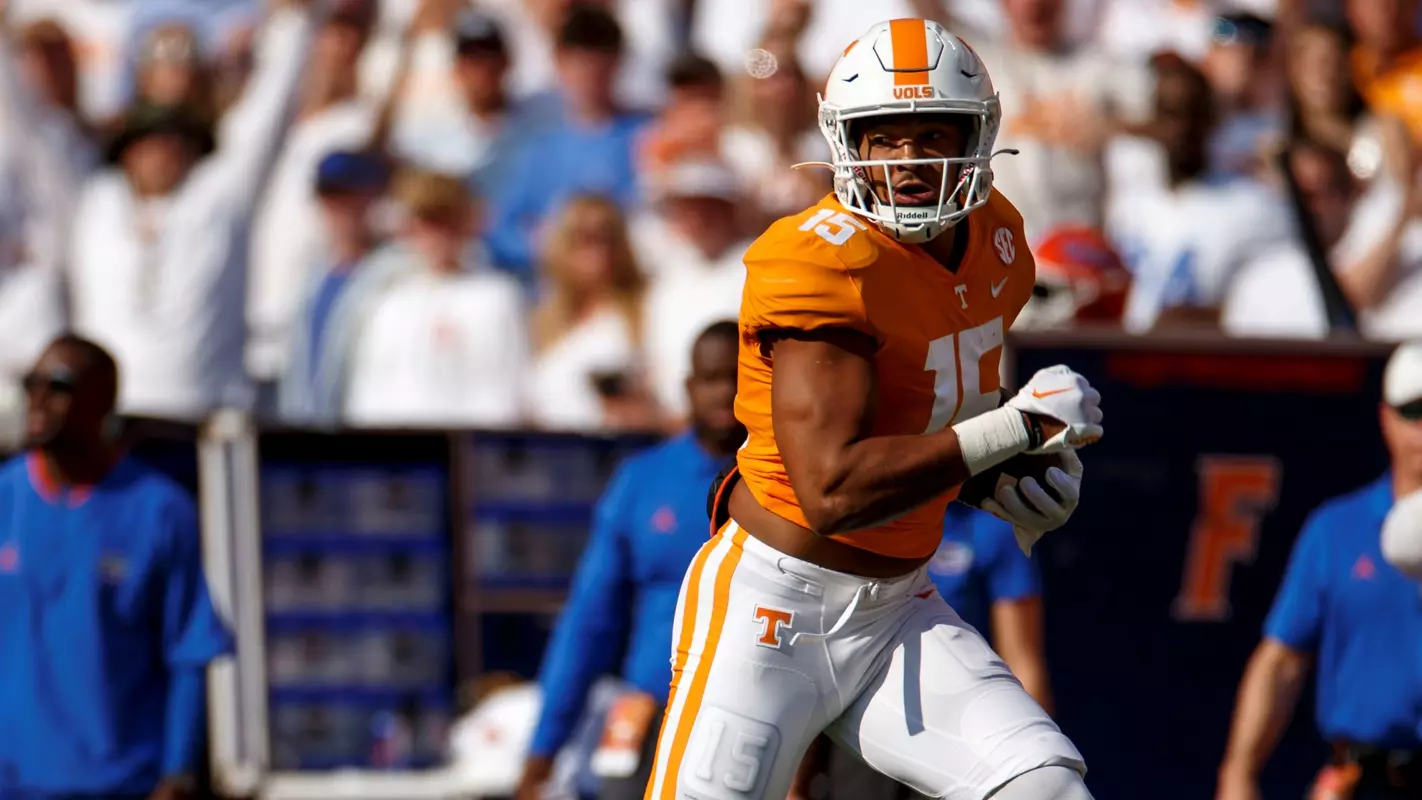 KNOXVILLE, TN - September 24, 2022 - Wide receiver Bru McCoy #15 of the Tennessee Volunteers during the game between the Florida Gators and the Tennessee Volunteers at Neyland Stadium in Knoxville, TN. Photo By Kate Luffman/Tennessee Athletics