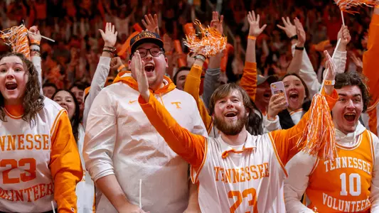 Fans cheer on the Vols at Thompson-Boling Arena