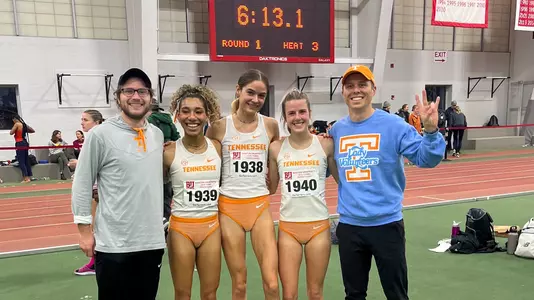 Lady Vols in the 3K @ Terrier Classic