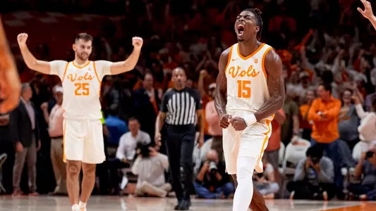 KNOXVILLE, TN - February 15, 2023 - Guard Jahmai Mashack #15 of the Tennessee Volunteers during the game between the Alabama Crimson Tide and the Tennessee Volunteers at Thompson-Boling Arena in Knoxville, TN. Photo By Andrew Ferguson/Tennessee Athletics