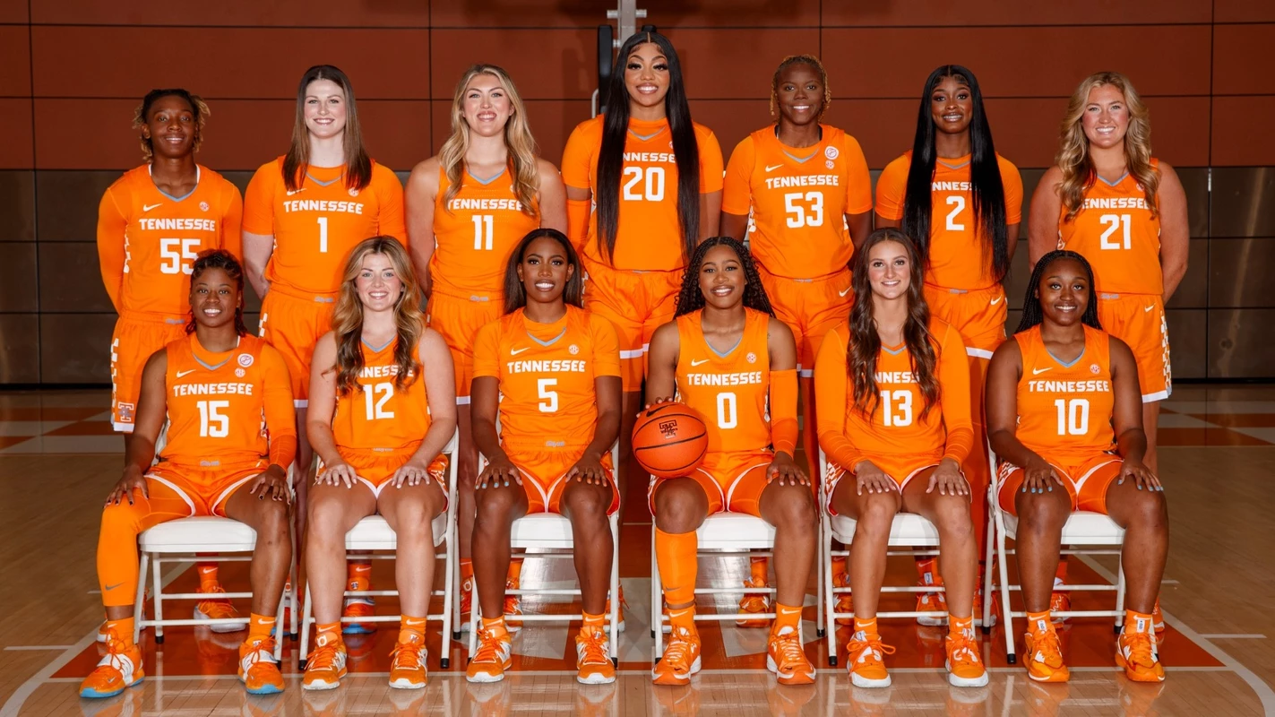 2023-24 Lady Vol Basketball Team Photo