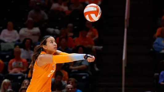 KNOXVILLE, TN - September 15, 2023 - Libero Yelianiz Torres #22 of the Tennessee Lady Volunteers during the game between the Evansville Aces and the Tennessee Lady Volunteers at Thompson-Boling Arena at Food City Center in Knoxville, TN. Photo By Emma Corona/Tennessee Athletics