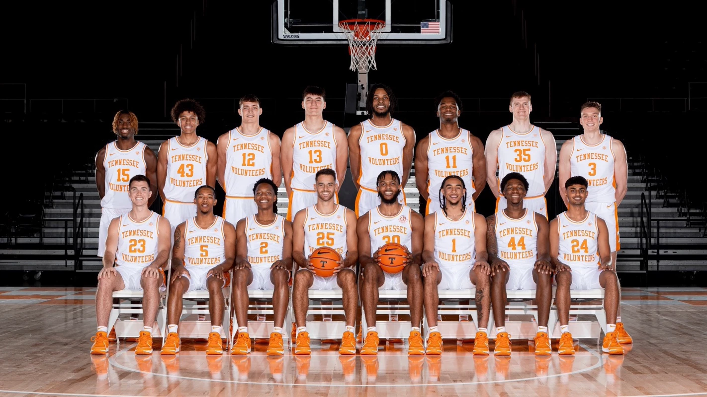 KNOXVILLE, TN - October 03, 2023 - The 2023 Tennessee Volunteers Men?s Basketball team photo taken at the Food City Center in Knoxville, TN. Photo By Andrew Ferguson/Tennessee Athletics
Back row (L-R): Guard Jahmai Mashack #15, Guard Cameron Carr #43, Forward Cade Phillips #12, Forward J.P. Estrella #13, Forward Jonas Aidoo #0, Forward Tobe Awaka #11, Forward Colin Coyne #35, Guard Dalton Knecht #3
Front row: Guard Grant Hurst #23, Guard Zakai Zeigler #5, Guard Jordan Gainey #2, Guard Santiago Vescovi #25, Guard Josiah-Jordan James #30, Guard Freddie Dilione V #1, Guard D.J. Jefferson #44, Guard Kaylan Makan #24