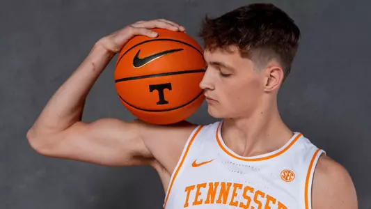 Cade Phillips