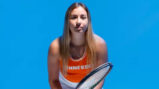 Lauren Posed Shot 2023