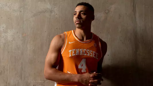 KNOXVILLE, TN - October 12, 2022 - Guard Tyreke Key #4 of the Tennessee Volunteers portrait taken during 2022 Photo Day at Thompson-Boling Arena in Knoxville, TN. Photo By Andrew Ferguson/Tennessee Athletics