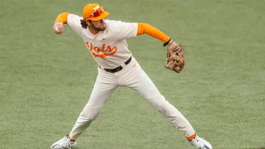 KNOXVILLE, TN - February 26, 2023 - Infielder Jake Kendro #4 of the Tennessee Volunteers during the game between the Dayton Flyers and the Tennessee Volunteers at Lindsey Nelson Stadium in Knoxville, TN. Photo By Ian Cox/Tennessee Athletics