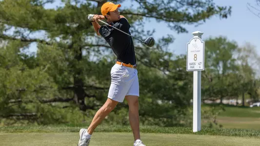 Josh Hill Teeing off at Mason Rudolph Championship