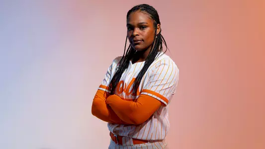 KNOXVILLE, TN - January 19, 2023 - Outfielder Shakara Goodloe #21 of the Tennessee Lady Volunteers portrait taken during 2023 softball Photo Day in Knoxville, TN. Photo By Andrew Ferguson/Tennessee Athletics