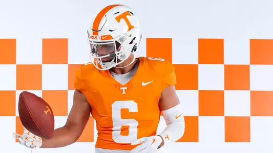 Aaron Beasley Posed Action (2023)