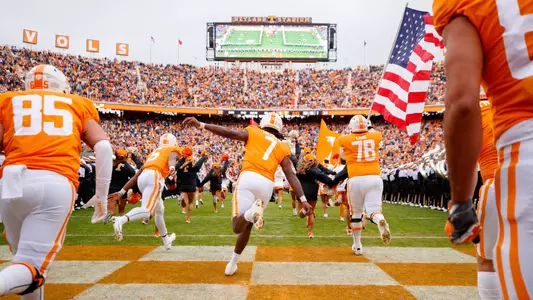 Vols running through the "T" at Neyland Stadium