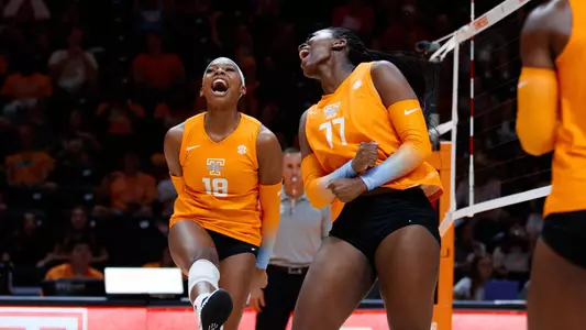 Jenaisya Moore, Kiki Granberry