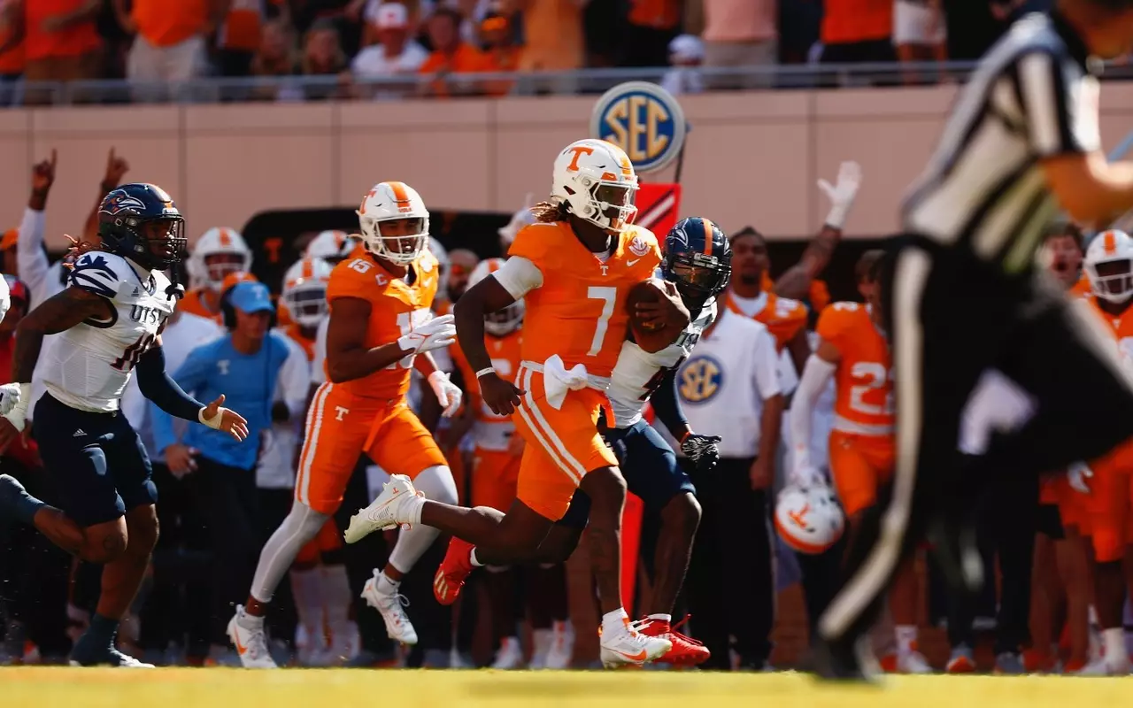 Joe Milton III 81-yard touchdown run vs. UTSA