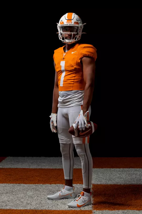 KNOXVILLE, TN - July 18, 2023 - Defensive back Gabe Jeudy-Lally #1 of the Tennessee Volunteers during 2023 Football Photo Day in Knoxville, TN. Photo By Andrew Ferguson/Tennessee Athletics