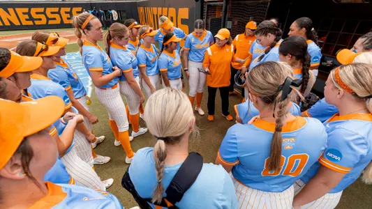 KNOXVILLE, TN - May 27, 2023 - Head Coach Karen Weekly and the Tennessee Lady Volunteers before game two of the 2023 NCAA Softball Tournament Super Regional between the Texas Longhorns and the Tennessee Lady Volunteers at Sherri Parker Lee Stadium in Knoxville, TN. Photo By Andrew Ferguson/Tennessee Athletics