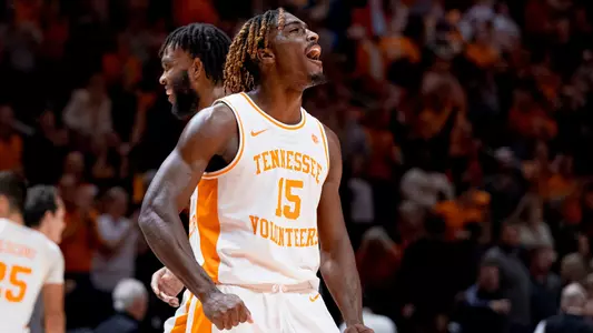 KNOXVILLE, TN - January 06, 2024 - Guard Jahmai Mashack #15 of the Tennessee Volunteers during the game between the Ole Miss Rebels and the Tennessee Volunteers at Food City Center in Knoxville, TN. Photo By Andrew Ferguson/Tennessee Athletics