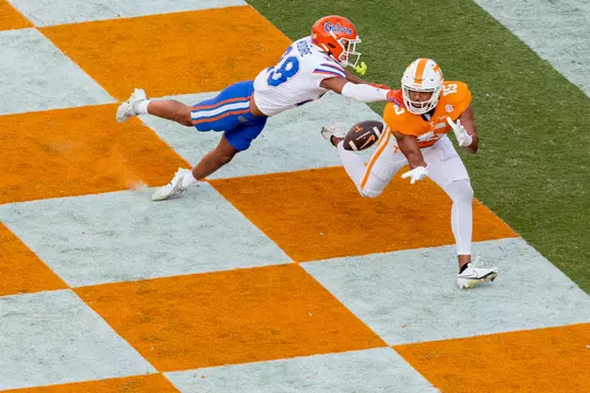 KNOXVILLE, TN - September 24, 2022 - Wide receiver Bru McCoy #15 of the Tennessee Volunteers during the game between the Florida Gators and the Tennessee Volunteers at Neyland Stadium in Knoxville, TN. Photo By Andrew Ferguson/Tennessee Athletics