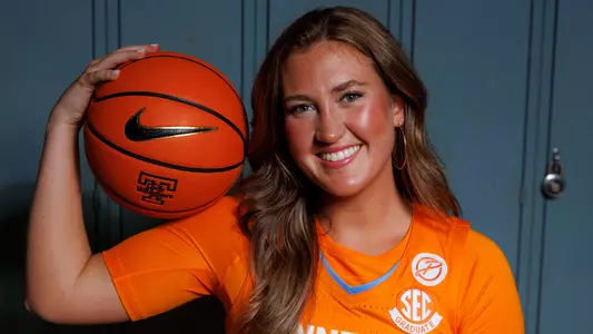 Tess Darby Hoops Central - Exhibition