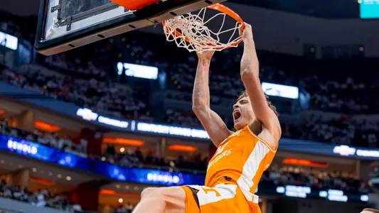 LOUISVILLE, KY - November 09, 2024 - Forward Cade Phillips #12 of the Tennessee Volunteers during the game between the Louisville Cardinals and the Tennessee Volunteers at KFC Yum! Center in Louisville, KY. Photo By Andrew Ferguson/Tennessee Athletics