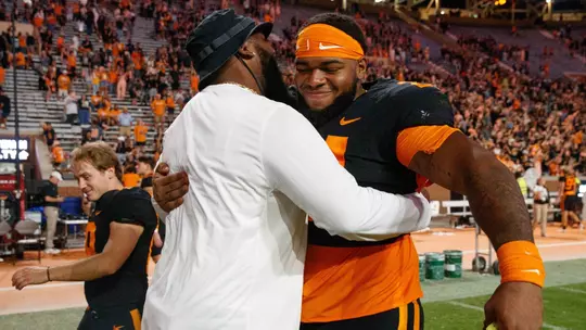 Robert Ayers / Omari Thomas - 2023 vs. South Carolina