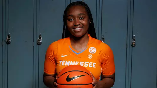 Destinee Wells