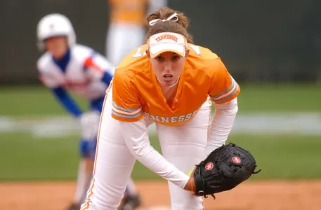 KNOXVILLE, TN - APRIL 08, 2006 - Pitcher Monica Abbott #7 of the Tennessee Lady Volunteers during the game between the Tennessee Lady Volunteers and the Florida Gators at Tennessee Softball Field at Tyson Park in Knoxville, TN. Photo By Tennessee Athletics